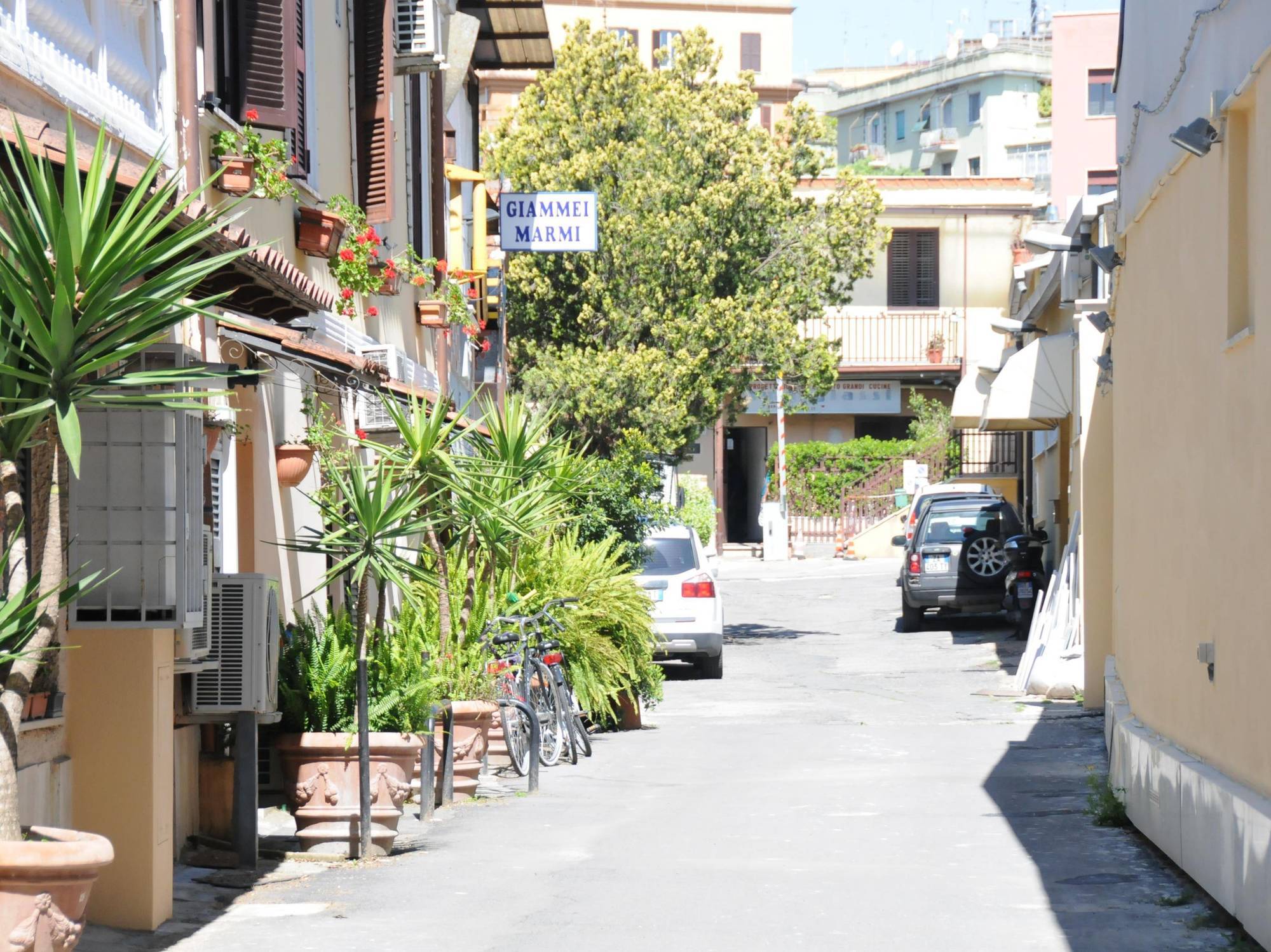 San Lorenzo Notte Acomodação com café da manhã Roma Exterior foto